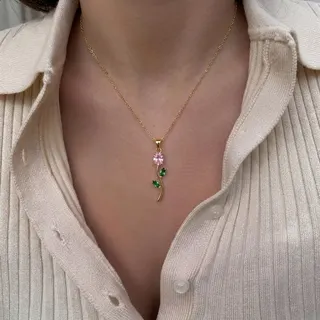 简约微镶锆石花朵绿叶项链