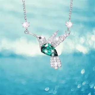 绿色镶钻蜂鸟项链