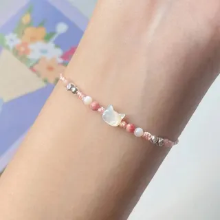 白色猫咪糖果色串珠手链