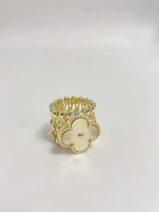 四叶草戒指