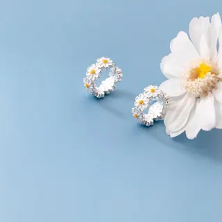 雏菊花朵画油耳扣耳环