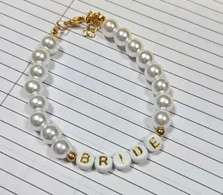 新娘BRIDE字母珍珠手链 轻奢金色电镀18K金 可调节18+5cm 伴娘婚礼配饰串珠手饰