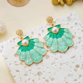 Seashell Drop Earrings Green Enamel Pearl Gold-Plated Alloy Dangle Earrings Boho Vacation Jewelry for Women