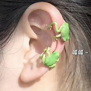 青蛙耳骨夹耳环
