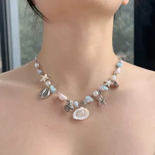 糖果彩色贝壳串珠项链 合金电镀保色 花朵珍珠碎石串珠锁骨链 45+5cm 法式甜美度假风少女颈饰