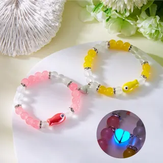 黑白陶瓷鱼爱心夜光磁吸串珠情侣手链