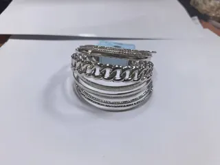 手镯