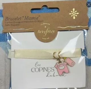 hello baby系列婴儿手链男孩款 象牙色涤纶缎带1CMx50CM 蓝色小衣服奶瓶双吊坠 满月百天周岁纪念礼物 可调节长度 法式Artyfêtes童趣串饰