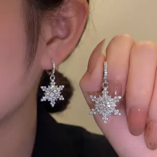圣诞节镶钻雪花耳环