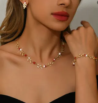 轻奢红金花朵水钻首饰三件套 项链手链耳钉套装 合金18K金电镀 婚礼伴娘宴会轻奢锆石饰品