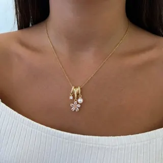 简约微镶锆石花朵珍珠项链